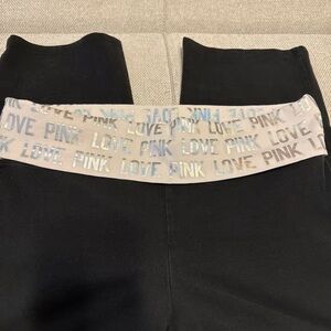 Victorias Secret Pink Foldover Cropped Yoga Pants. Size Large. 2013